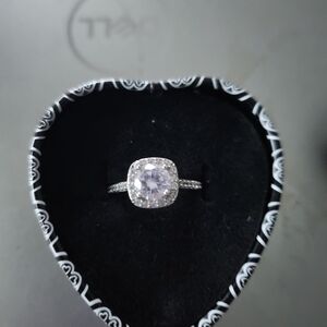 Elegant Silver Ring with Clear Gemstone